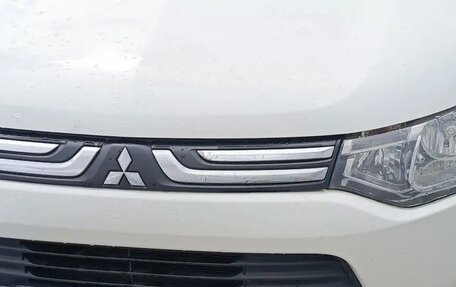 Mitsubishi Outlander III рестайлинг 3, 2013 год, 1 170 000 рублей, 7 фотография