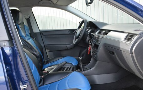 Skoda Rapid I, 2015 год, 609 888 рублей, 20 фотография
