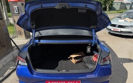 Hyundai Elantra, 2020 год, 2 300 000 рублей, 9 фотография