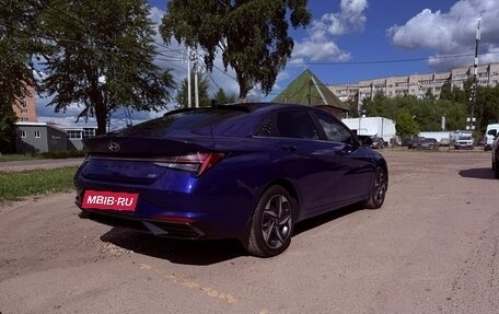 Hyundai Elantra, 2020 год, 2 300 000 рублей, 10 фотография