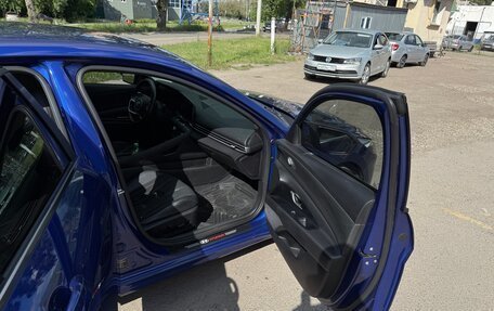 Hyundai Elantra, 2020 год, 2 300 000 рублей, 24 фотография