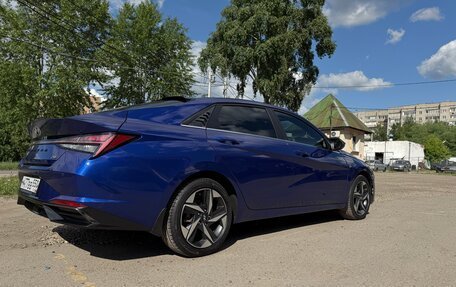 Hyundai Elantra, 2020 год, 2 300 000 рублей, 22 фотография