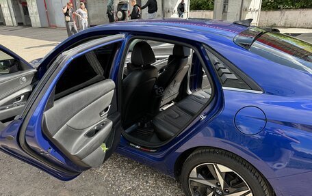 Hyundai Elantra, 2020 год, 2 300 000 рублей, 25 фотография
