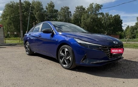 Hyundai Elantra, 2020 год, 2 300 000 рублей, 20 фотография