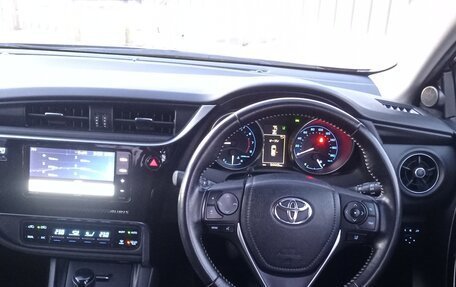Toyota Auris II, 2015 год, 1 400 000 рублей, 6 фотография