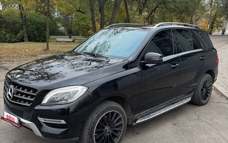 Mercedes-Benz M-Класс, 2015 год, 2 600 000 рублей, 2 фотография