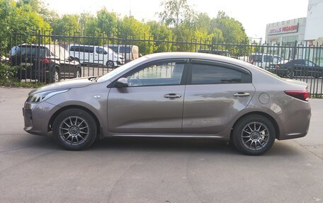 KIA Rio IV, 2020 год, 950 000 рублей, 3 фотография