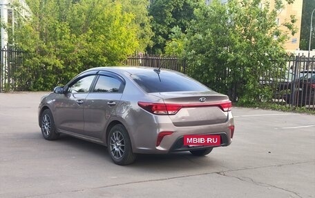 KIA Rio IV, 2020 год, 950 000 рублей, 4 фотография