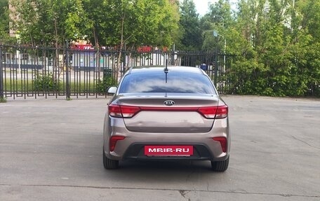 KIA Rio IV, 2020 год, 950 000 рублей, 5 фотография