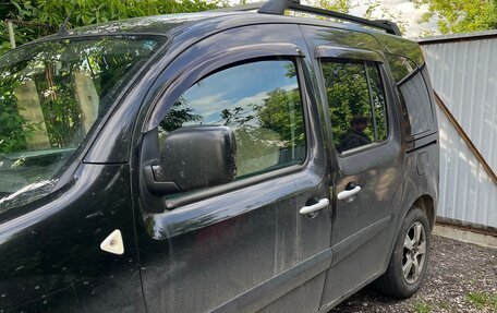 Renault Kangoo II рестайлинг, 2011 год, 590 000 рублей, 10 фотография