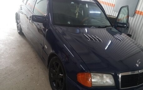 Mercedes-Benz C-Класс, 1996 год, 275 000 рублей, 10 фотография