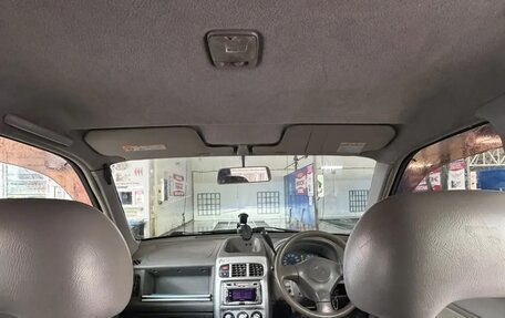 Nissan Cube II, 2001 год, 245 000 рублей, 9 фотография