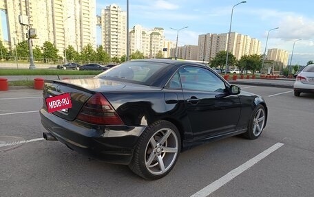 Mercedes-Benz SLK-Класс, 2001 год, 800 000 рублей, 4 фотография