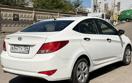 Hyundai Solaris II рестайлинг, 2016 год, 475 000 рублей, 4 фотография