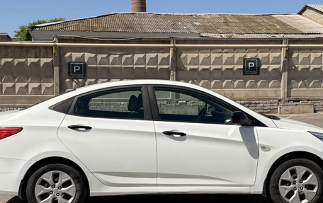 Hyundai Solaris II рестайлинг, 2016 год, 475 000 рублей, 5 фотография
