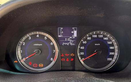 Hyundai Solaris II рестайлинг, 2016 год, 475 000 рублей, 11 фотография