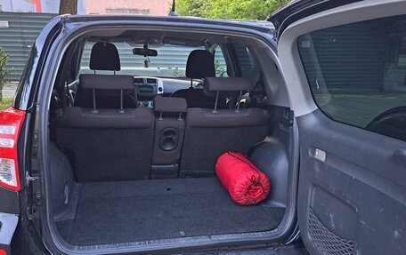 Toyota RAV4, 2011 год, 1 350 000 рублей, 10 фотография