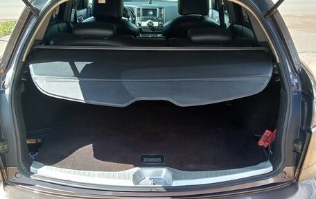Infiniti FX I, 2007 год, 850 000 рублей, 7 фотография