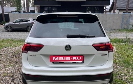 Volkswagen Tiguan II, 2019 год, 2 950 000 рублей, 7 фотография