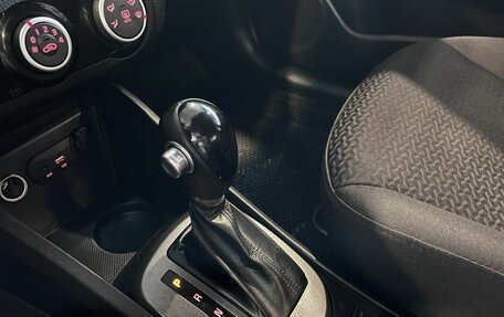 KIA Rio III рестайлинг, 2015 год, 1 164 000 рублей, 29 фотография