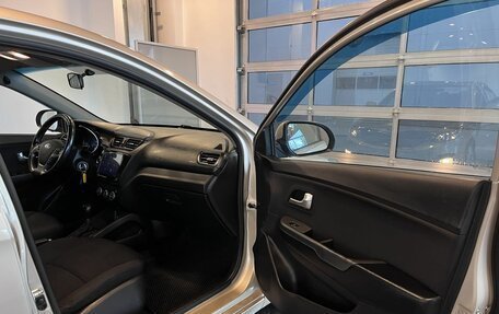 KIA Rio III рестайлинг, 2015 год, 1 164 000 рублей, 25 фотография