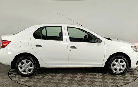 Renault Logan II, 2015 год, 850 000 рублей, 6 фотография