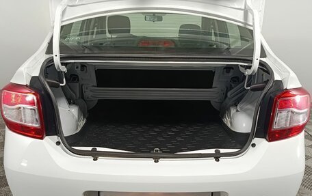 Renault Logan II, 2015 год, 850 000 рублей, 11 фотография