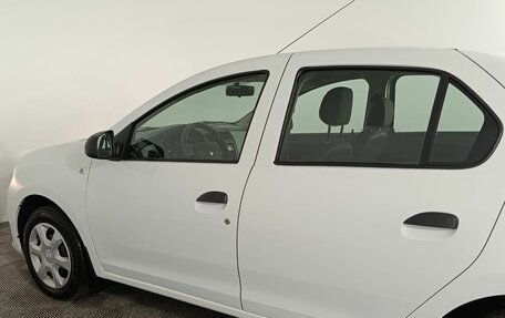 Renault Logan II, 2015 год, 850 000 рублей, 14 фотография