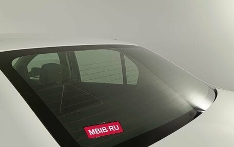 Renault Logan II, 2015 год, 850 000 рублей, 12 фотография