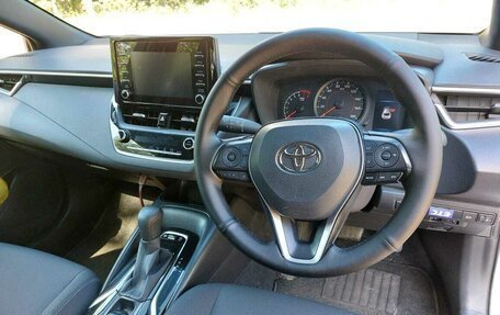 Toyota Corolla, 2021 год, 1 598 000 рублей, 6 фотография