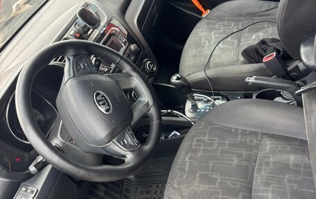 KIA Rio III рестайлинг, 2013 год, 750 000 рублей, 11 фотография