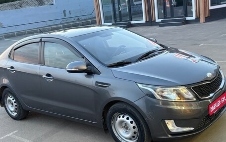 KIA Rio III рестайлинг, 2013 год, 750 000 рублей, 5 фотография