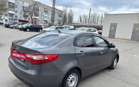 KIA Rio III рестайлинг, 2013 год, 750 000 рублей, 17 фотография
