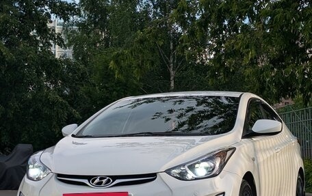Hyundai Elantra V, 2015 год, 1 450 000 рублей, 2 фотография
