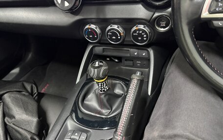 Mazda Roadster IV (ND), 2018 год, 1 800 000 рублей, 9 фотография