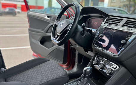 Volkswagen Tiguan II, 2018 год, 3 200 000 рублей, 9 фотография