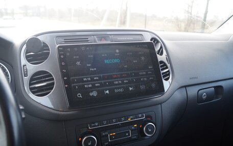 Volkswagen Tiguan I, 2012 год, 980 000 рублей, 16 фотография