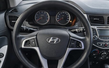 Hyundai Solaris II рестайлинг, 2011 год, 899 000 рублей, 10 фотография