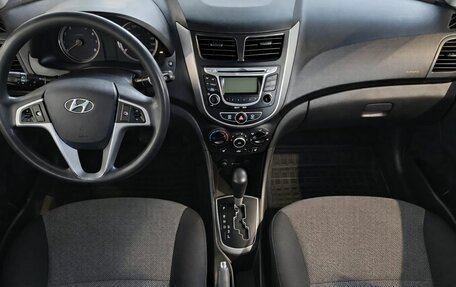 Hyundai Solaris II рестайлинг, 2011 год, 899 000 рублей, 12 фотография