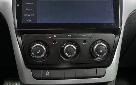 Skoda Yeti I рестайлинг, 2014 год, 1 279 700 рублей, 12 фотография