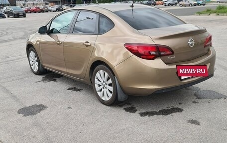 Opel Astra J, 2012 год, 850 000 рублей, 3 фотография