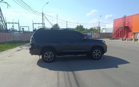 Toyota Land Cruiser Prado 150 рестайлинг 2, 2012 год, 2 700 000 рублей, 4 фотография