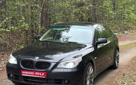 BMW 5 серия, 2007 год, 1 000 000 рублей, 3 фотография