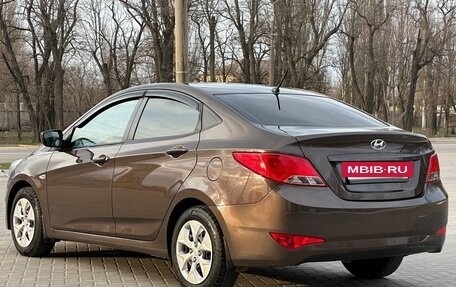 Hyundai Solaris II рестайлинг, 2016 год, 1 150 000 рублей, 3 фотография