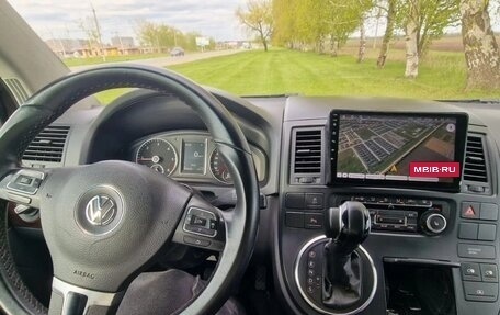 Volkswagen Multivan T5, 2015 год, 2 650 000 рублей, 6 фотография