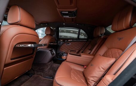 Bentley Mulsanne II, 2014 год, 7 300 000 рублей, 24 фотография