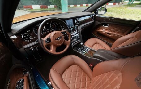 Bentley Mulsanne II, 2014 год, 7 300 000 рублей, 26 фотография