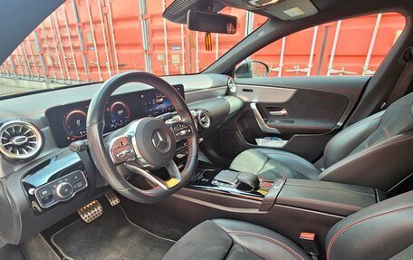 Mercedes-Benz CLA, 2020 год, 2 590 000 рублей, 13 фотография