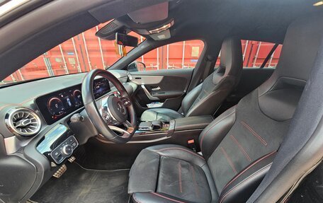 Mercedes-Benz CLA, 2020 год, 2 590 000 рублей, 15 фотография