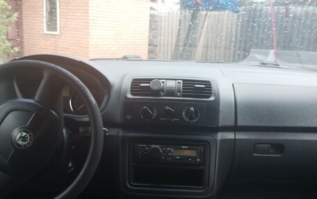 Skoda Fabia II, 2011 год, 670 000 рублей, 8 фотография